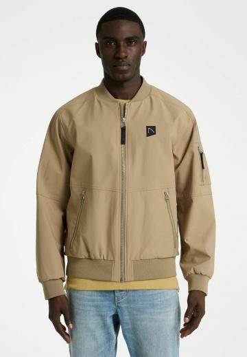 Куртка бомбер