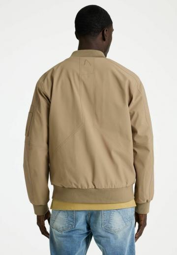 Куртка бомбер