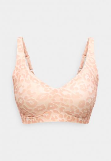 Бюстгальтер без косточек
