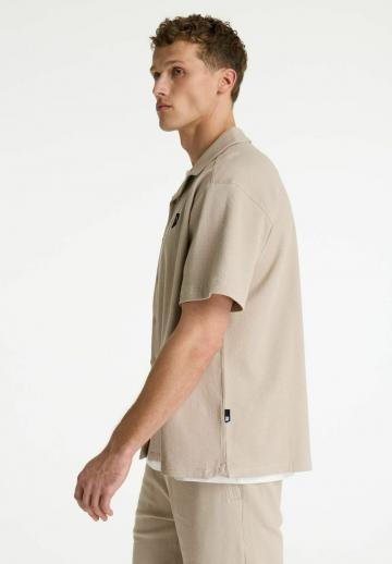 Рубашка с коротким рукавом