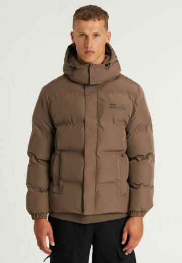 Зимняя куртка