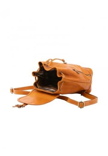 Кожаный рюкзак