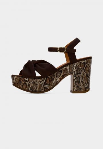 Босоножки на платформе