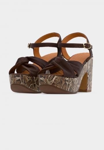 Босоножки на платформе