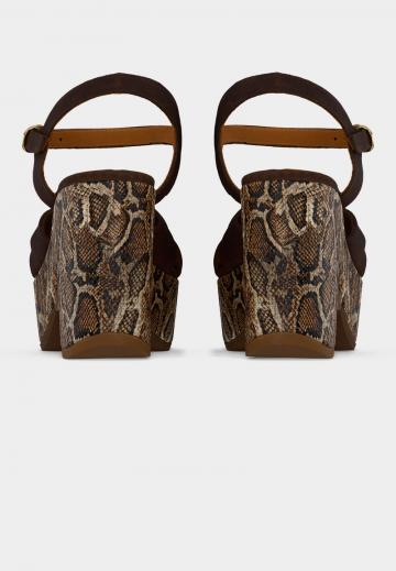 Босоножки на платформе