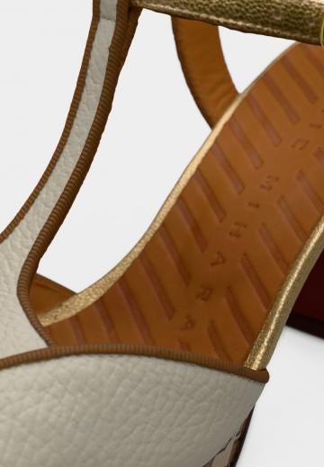 Босоножки на платформе