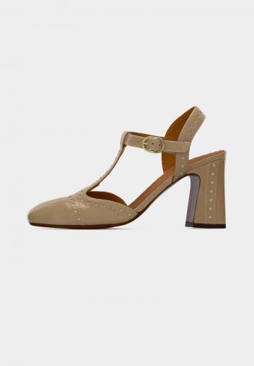 Туфли на высоком каблуке