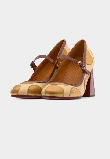 Туфли на высоком каблуке