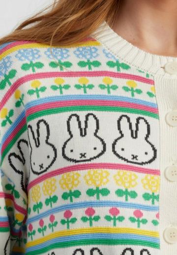 Жаккардовая вязаная кофта