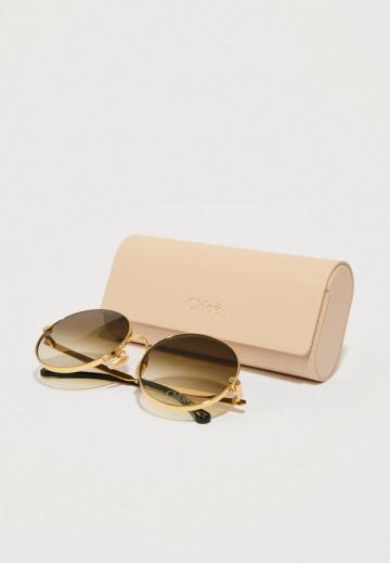 Солнечные очки