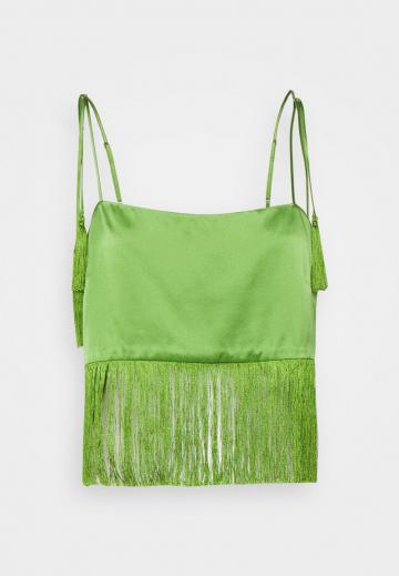 Топ на бретельках