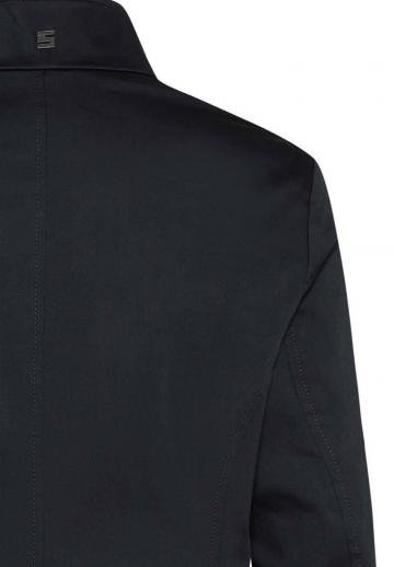 Короткое пальто