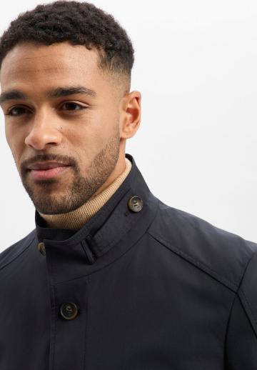 Короткое пальто