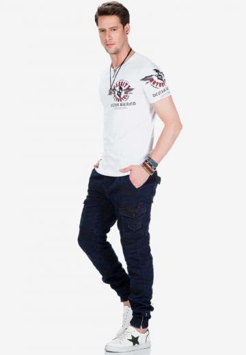 Брюки с накладными карманами