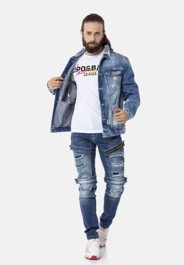 Джинсовая куртка