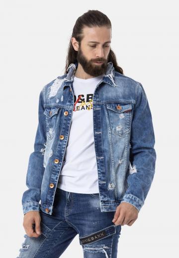 Джинсовая куртка