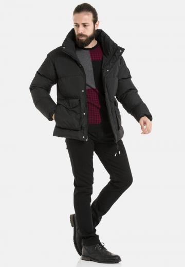 Зимняя куртка