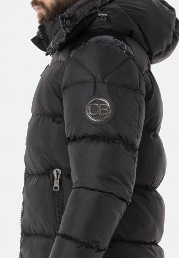 Зимняя куртка