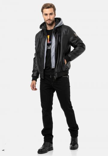 Зимняя куртка