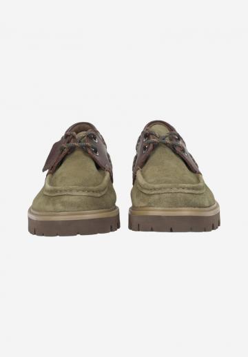 Ботинки на шнуровке