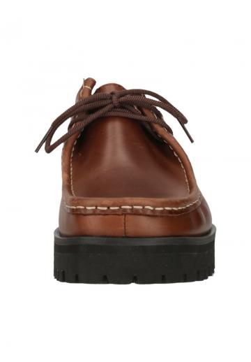 Ботинки на шнуровке