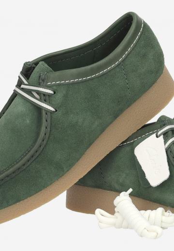 Ботинки на шнуровке