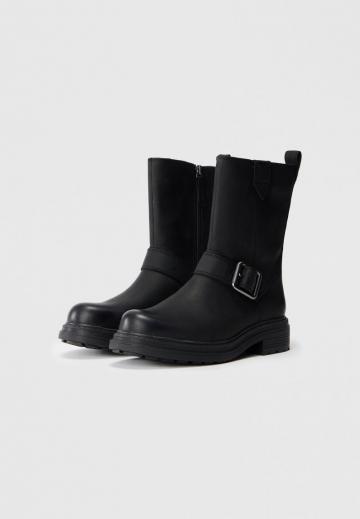 Ковбойские сапожки