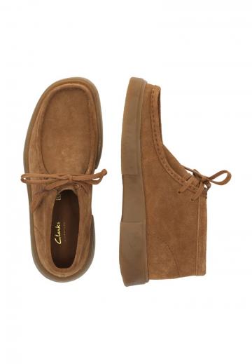 Ботинки на шнуровке