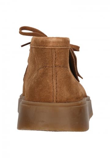 Ботинки на шнуровке