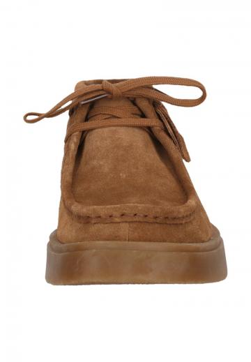 Ботинки на шнуровке