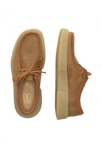 Ботинки на шнуровке