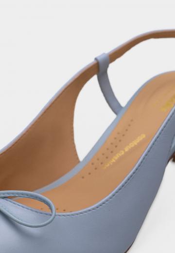 Туфли с ремешком