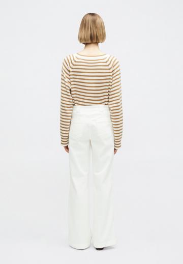 Клешеные джинсы