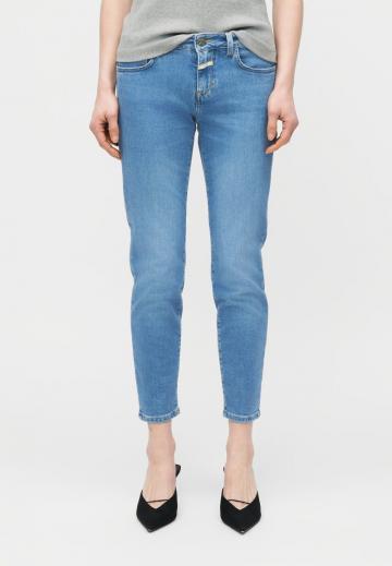 Короткие джинсы