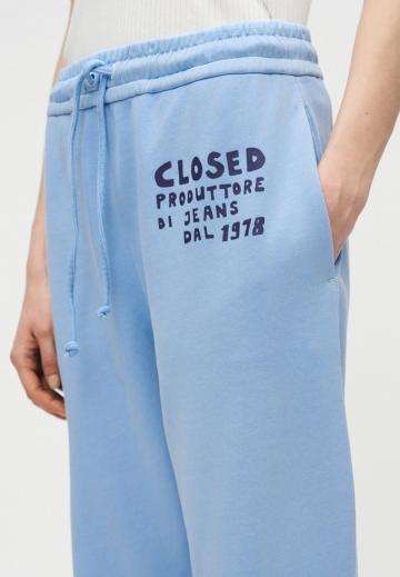 Спортивные штаны