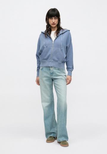 Пуловер с капюшоном