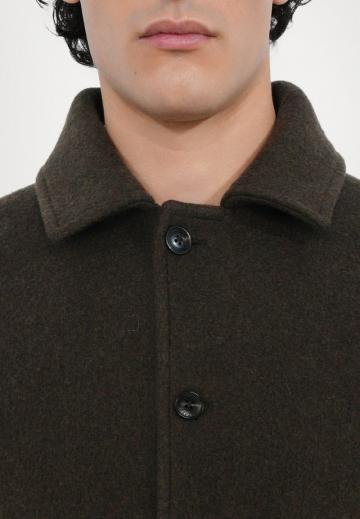 Короткое пальто