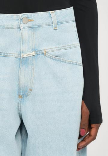 Джинсы бойфренда