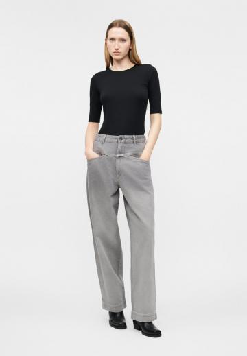 Свободные джинсы