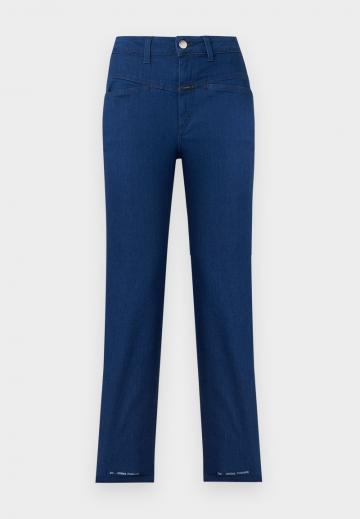 Джинсы бойфренда