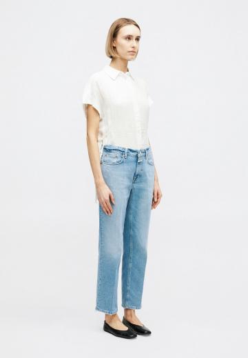 Прямые джинсы