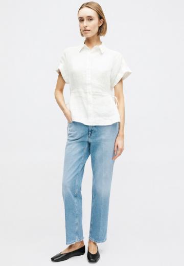Прямые джинсы
