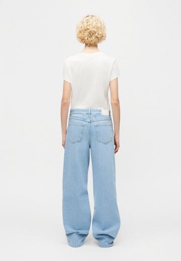 Джинсы бойфренда