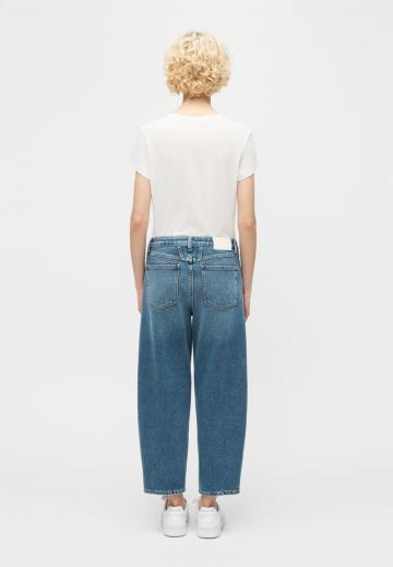 Джинсы бойфренда