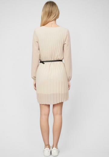 Короткое платье