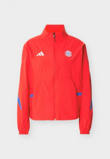 Спортивная куртка