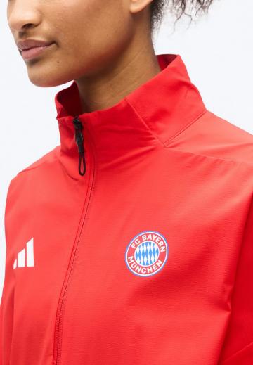 Спортивная куртка