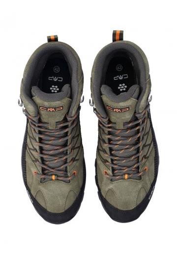 Походные кроссовки