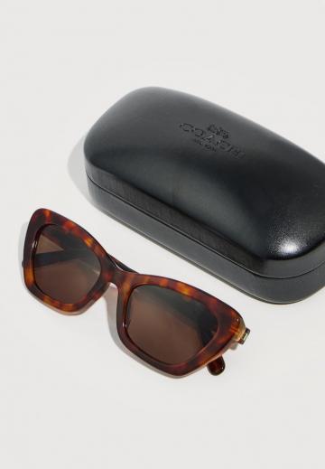 Солнечные очки