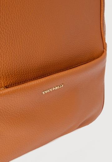 Кожаный рюкзак